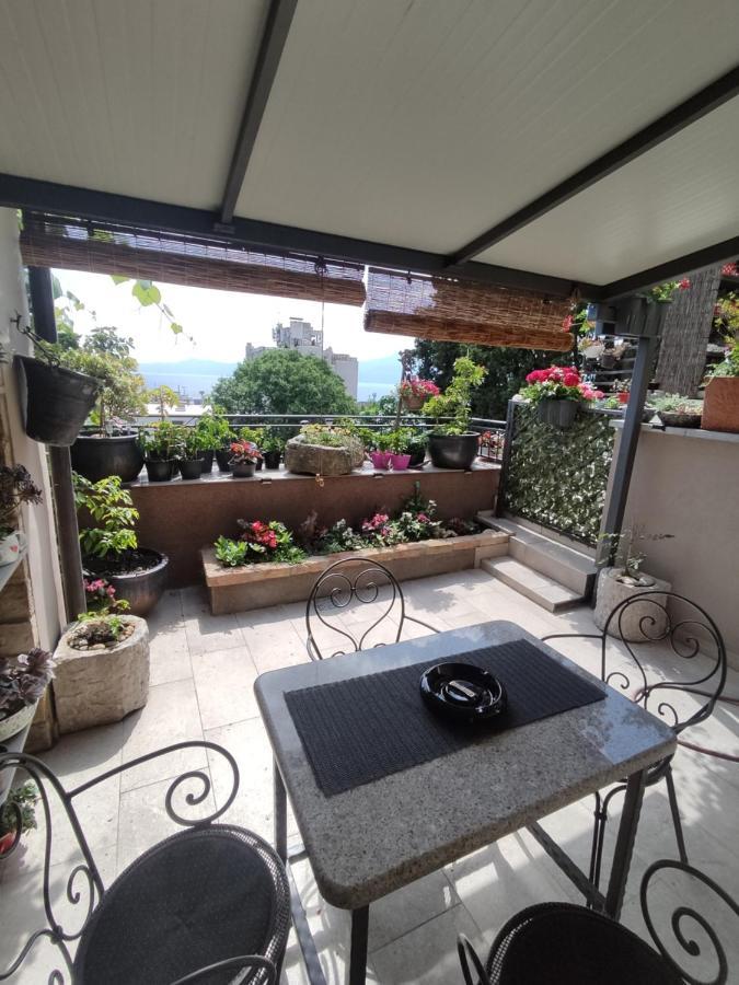 Apartman Bella Vista Rijekaアパートメント エクステリア 写真